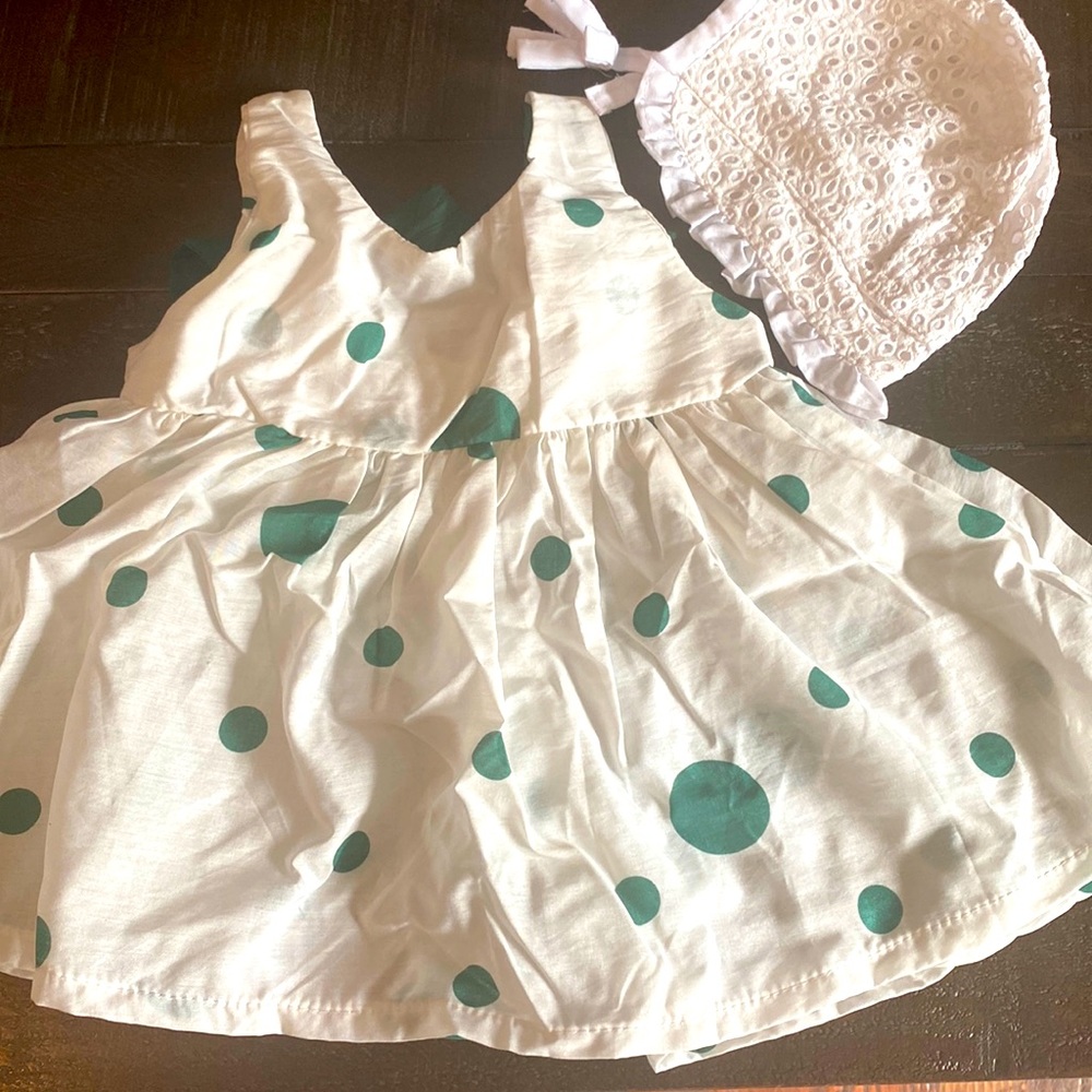 Polka dot girls dress and bonnet 6m